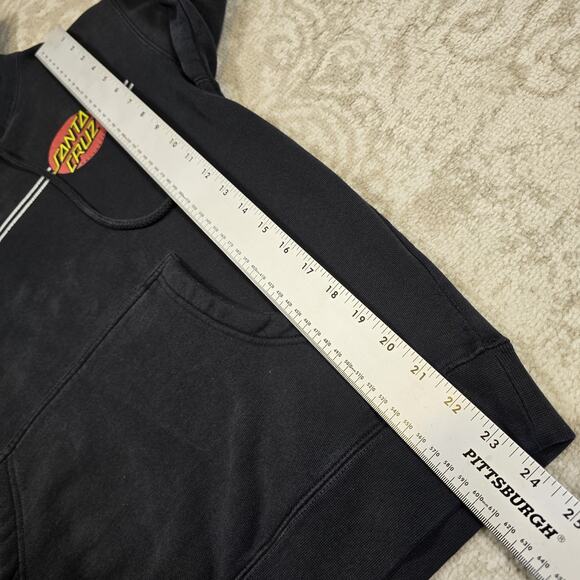 Santa Cruz Skateboards Hoodie- Men’s Small, Damaged Condition -See All Pictures - Picture 4 of 10